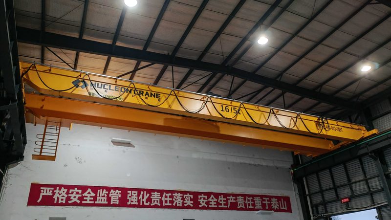 吨双梁起重机：揭秘其核心要素与选购要点**